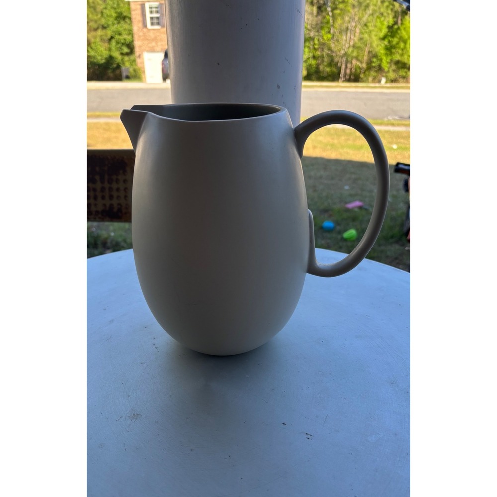 Minimalist Matte Cream Ceramic Pitcher Modern‎ Bulbous Serving Carafe Vase